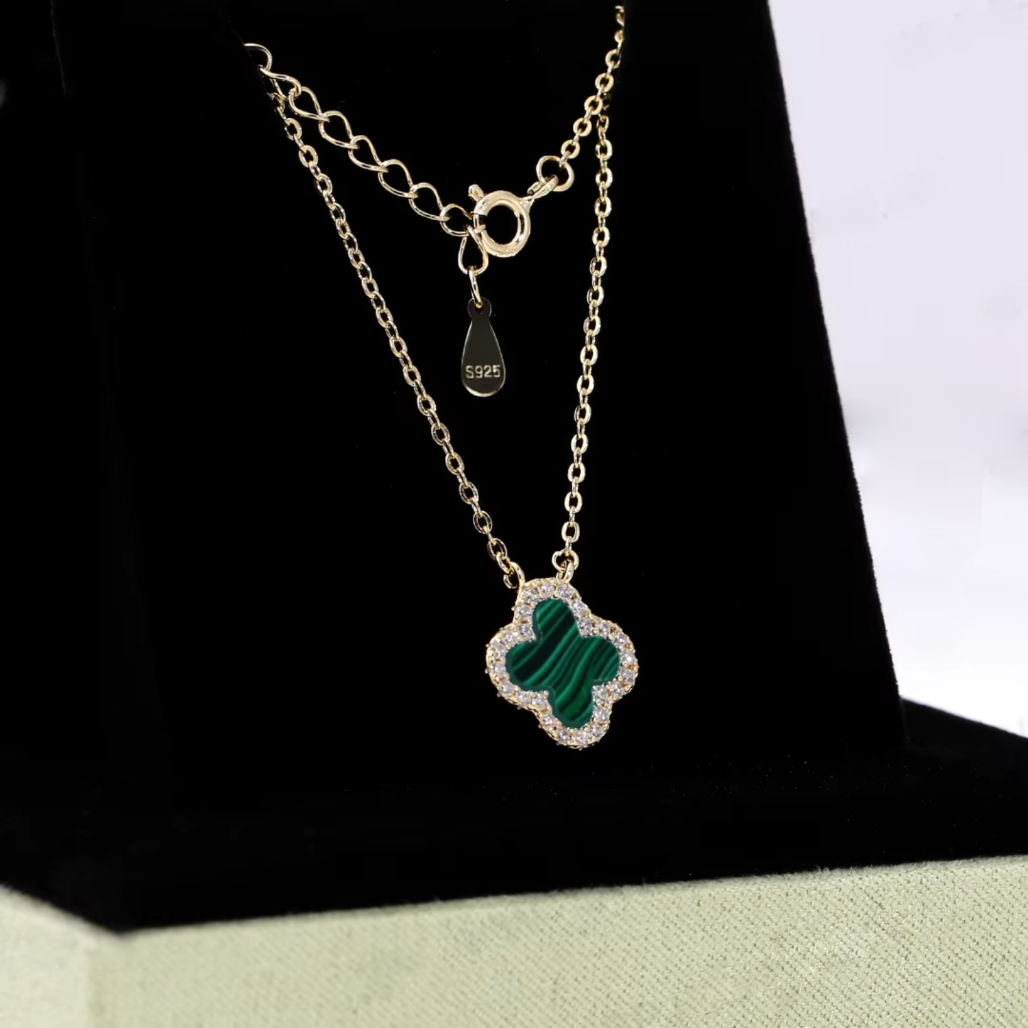 Klee Diamant Halskette